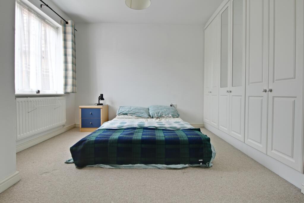 bh78awqa2_359854_560200392288008064