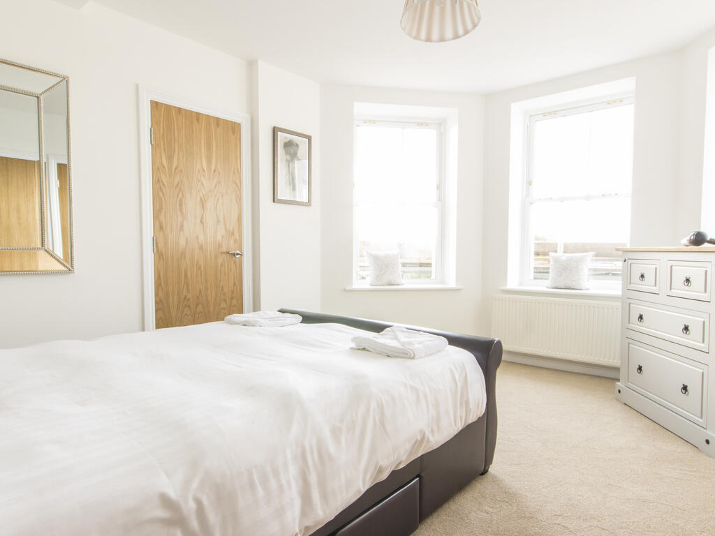 Flat 4 58 Durnford Street