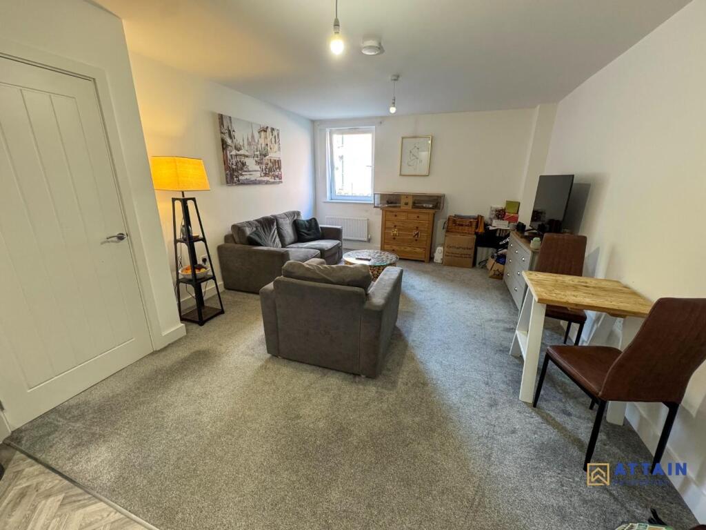 Living Room - Far.jpg