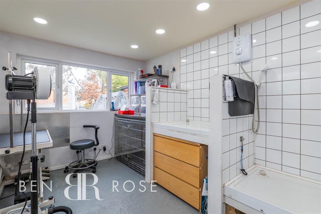 Utility/Washroom