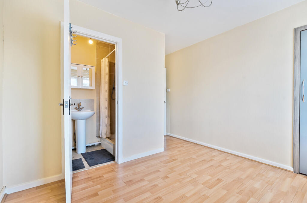 1328515-26-6878dc...