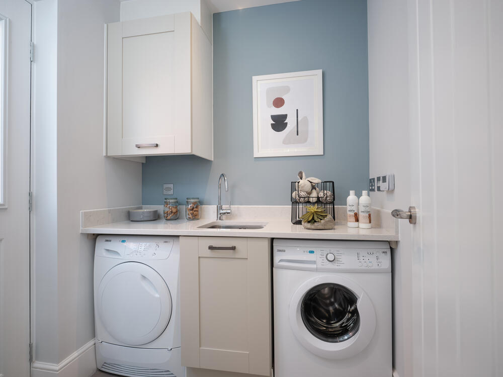 3 Meadowsweet Road,
Post Hill, 
Tiverton,
Devon,
EX16 4GJ