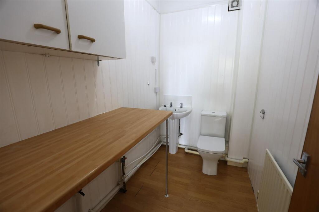 Utility room.JPG
