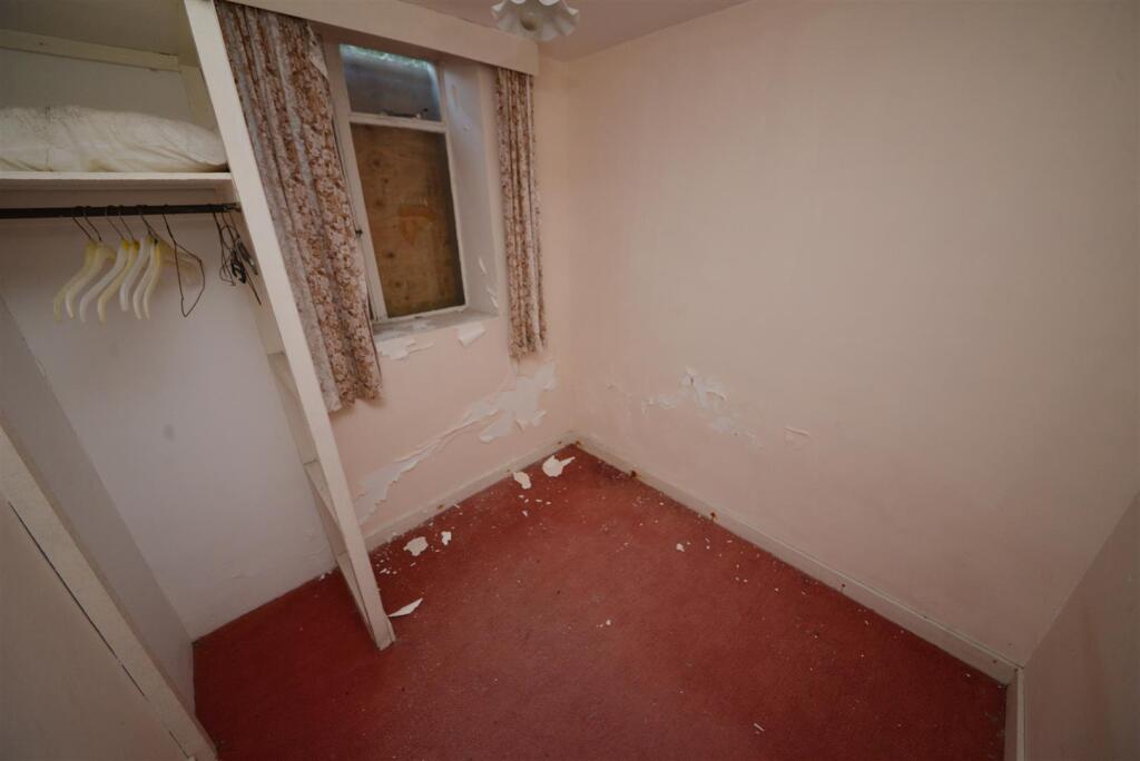 Bedroom 3 (Garden Flat)