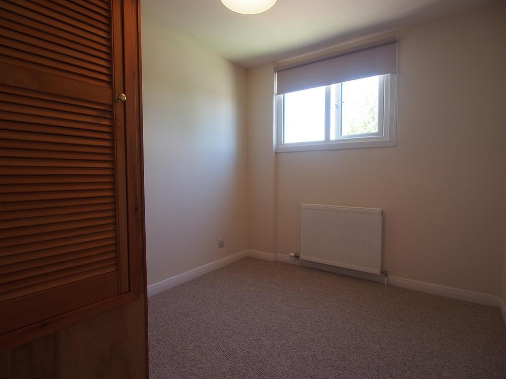 Bedroom 3/Study