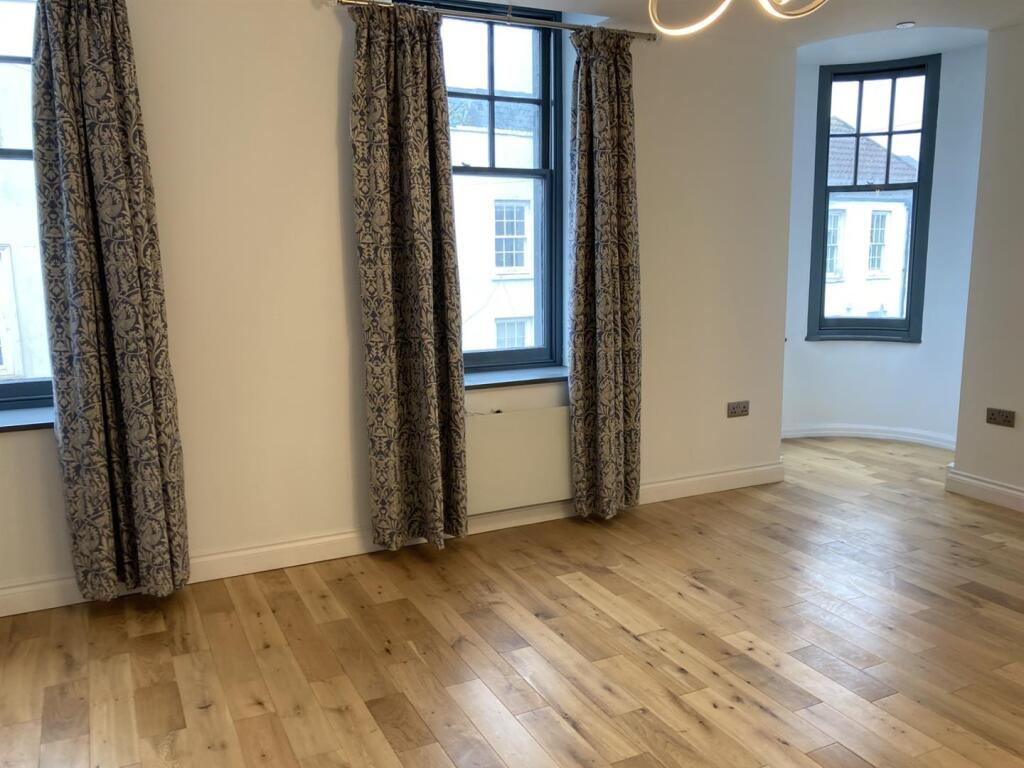 Kitchen Living room.jpg
