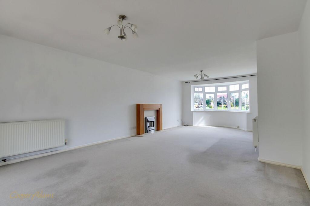 Sitting/Dining Room