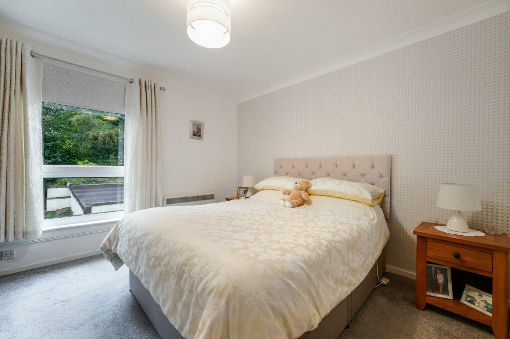 1d kirklands, largs 00019.jpg