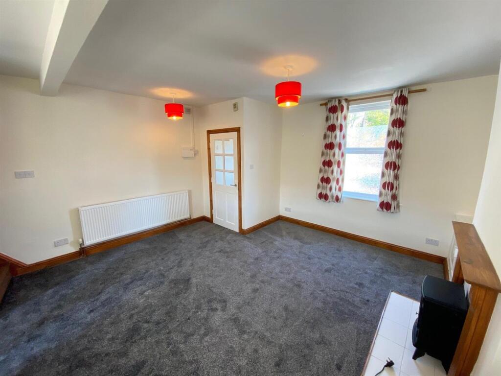 366 Buxton Road Reception 2.jpg