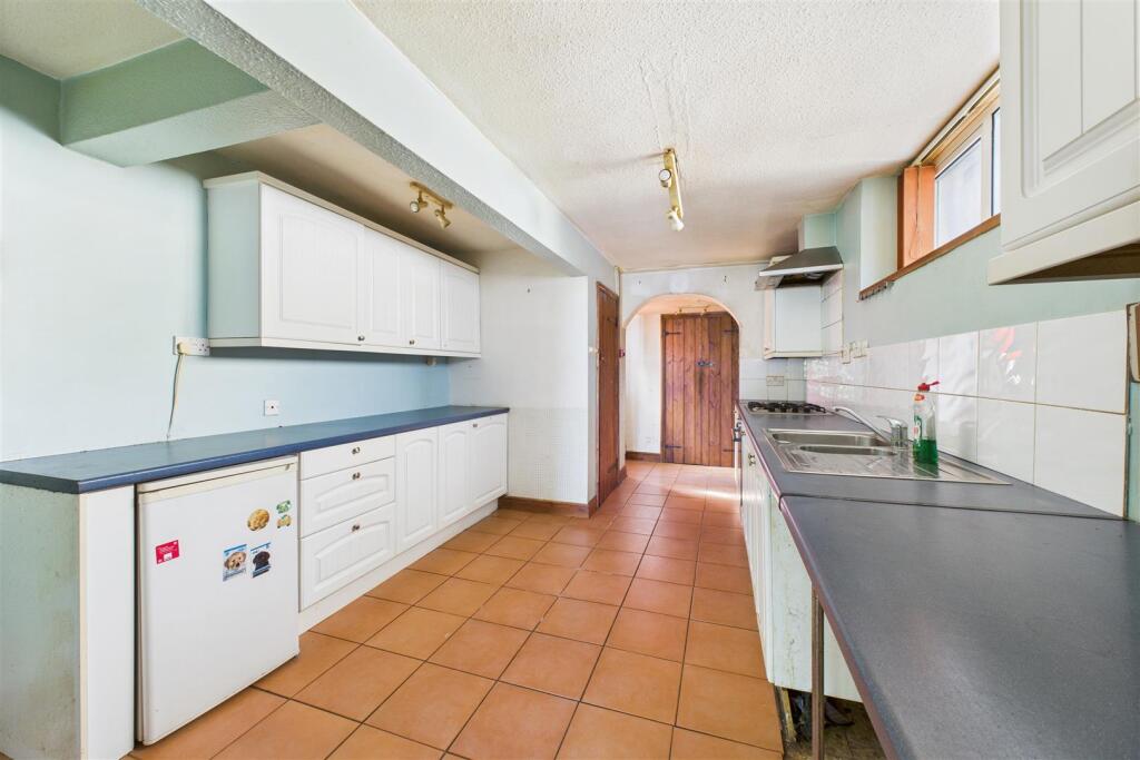 Garden Maisonette, 17 Somerset Street, Kingsdown, 