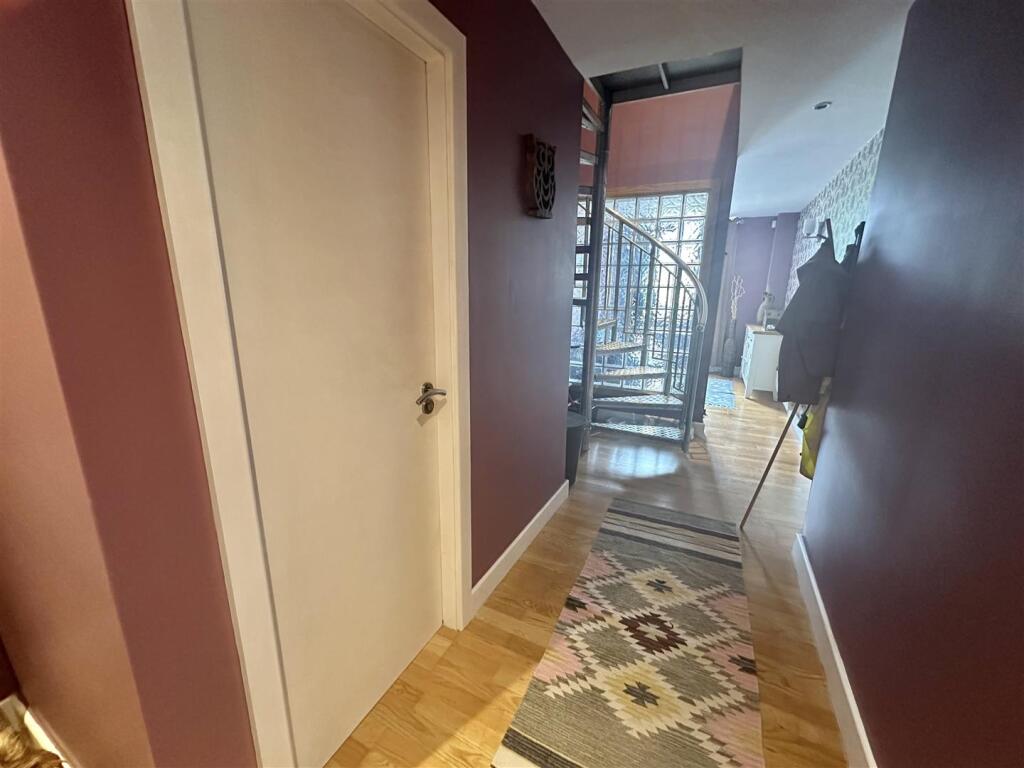 Bramleys Estate Agents - Independent Chapel - Heck