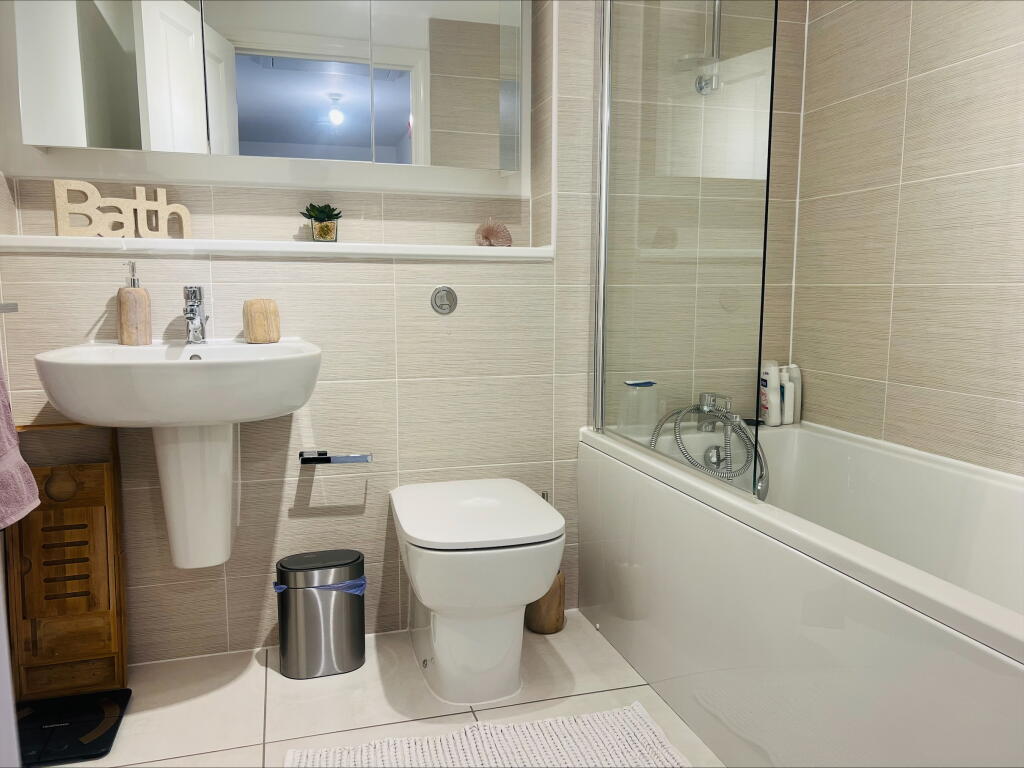 Bathroom .jpeg