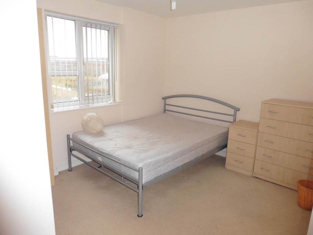 9 Overstone Court (5