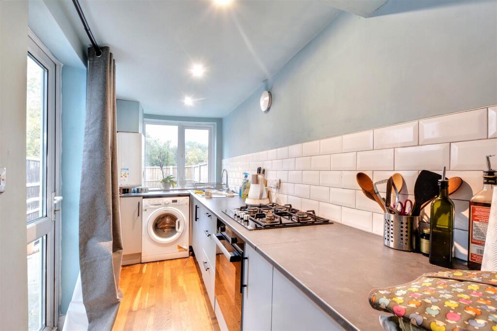 Kitchen_1.jpeg