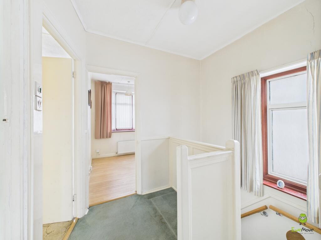 Presented by Nicoleta at EweMove Bexleyheath and D