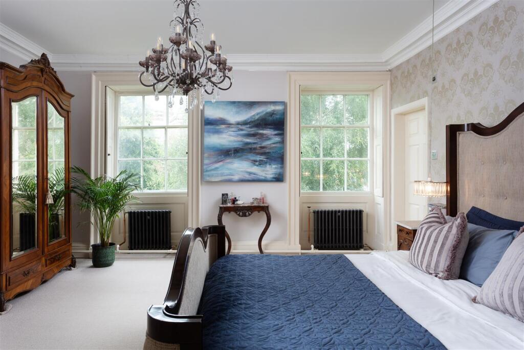 Garforth House-27 Bedroom 1.jpg