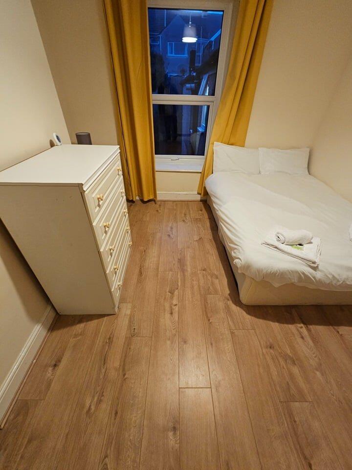 o_1h826ips610365mp1o