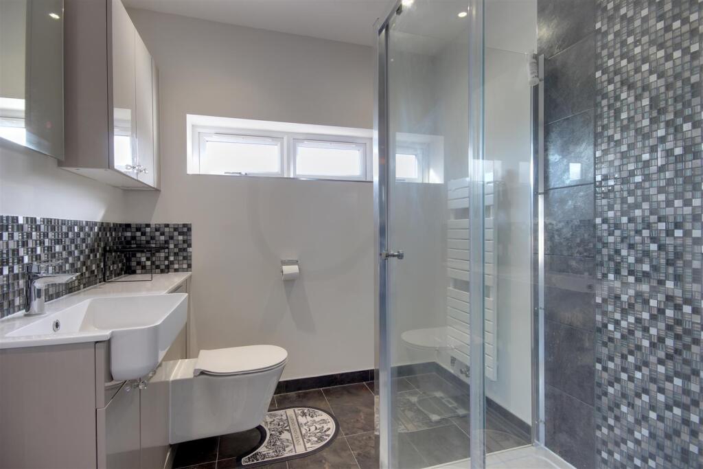 En-suite Shower Room