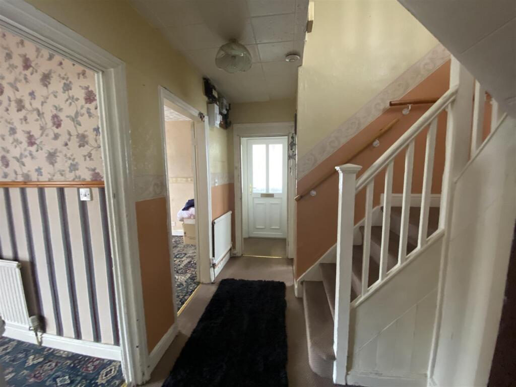 Entrance hallway: