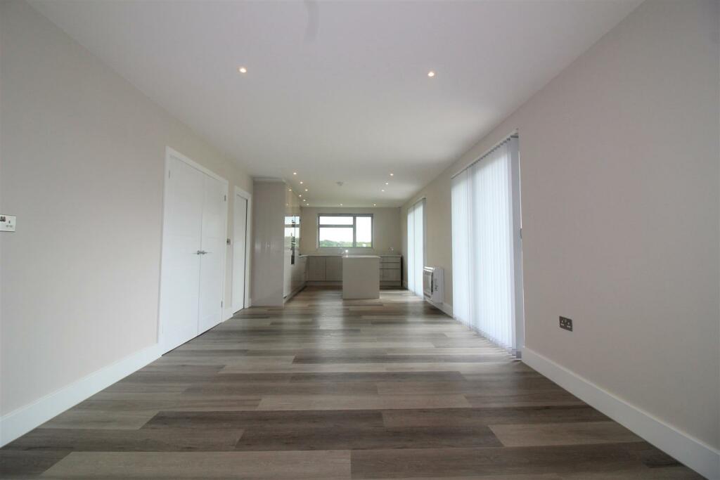 Front room.jpg