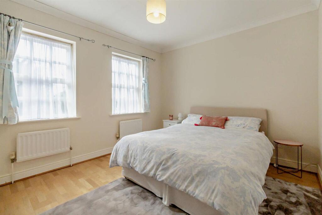 8665184-interior17-800.jpg