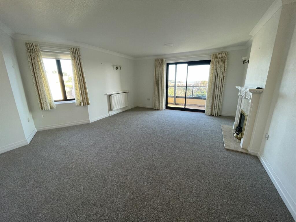 Living / Dining Room