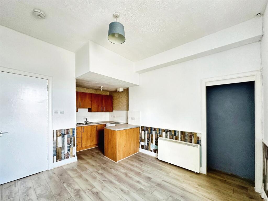 Kitchen/Lounge