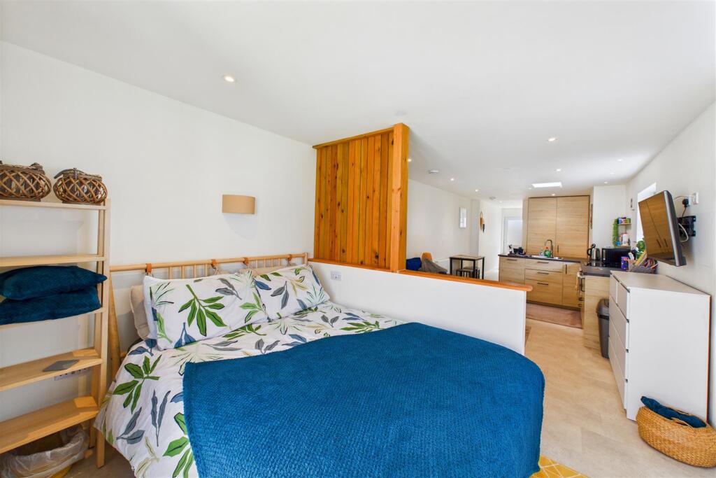 Annexe Bedroom