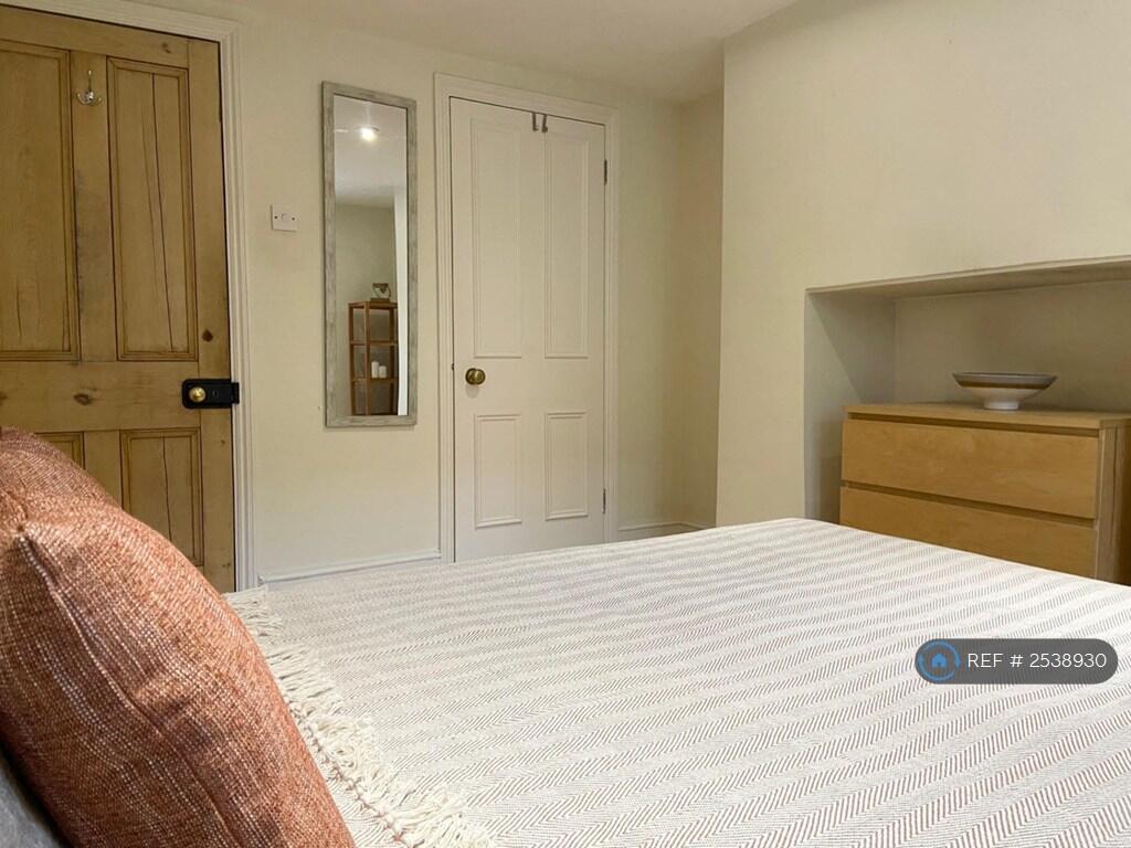 Bedroom 2 - Built In Wardrobe View