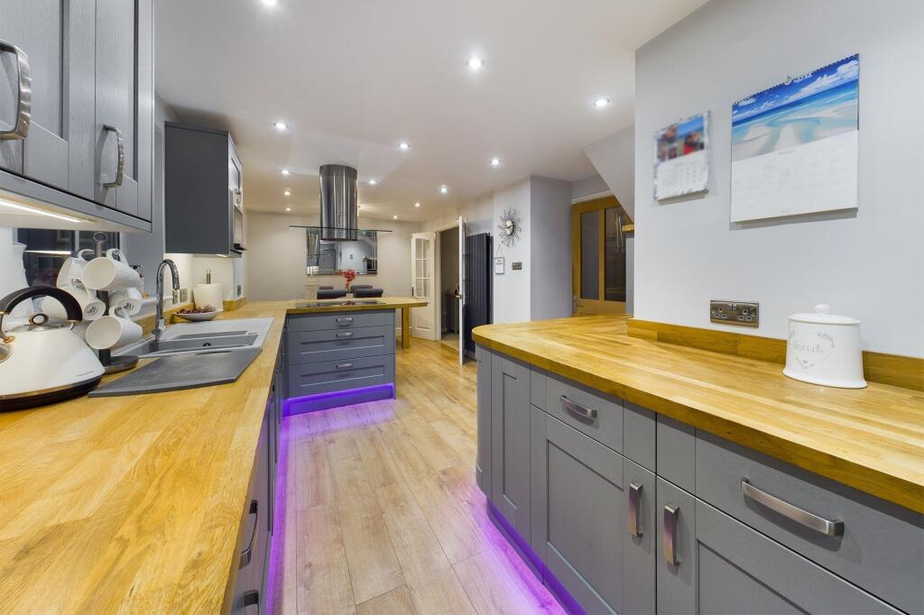 Kitchen / Diner