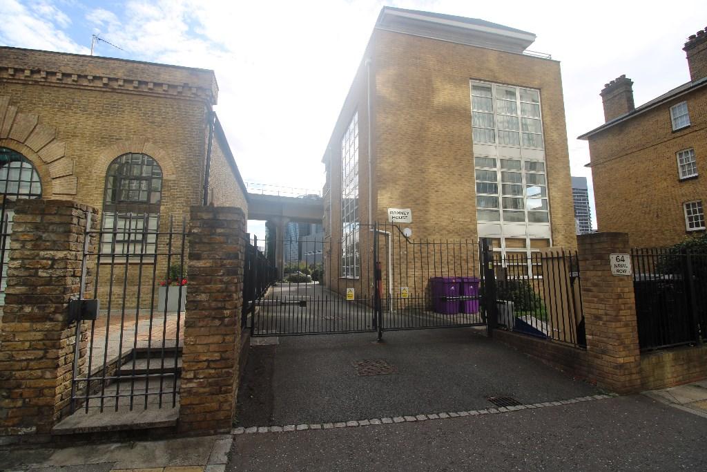 Naval Row, London, E14