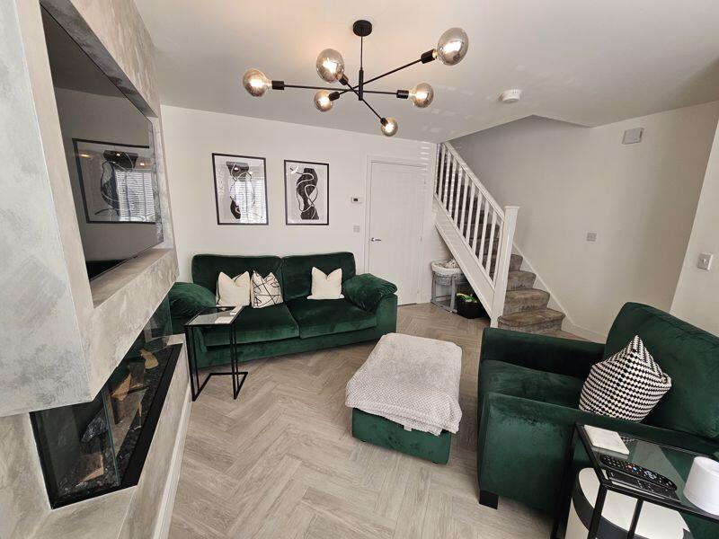 Additional Lounge