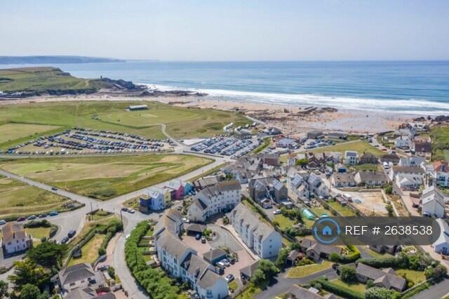 Apartment Shown Near To Beach