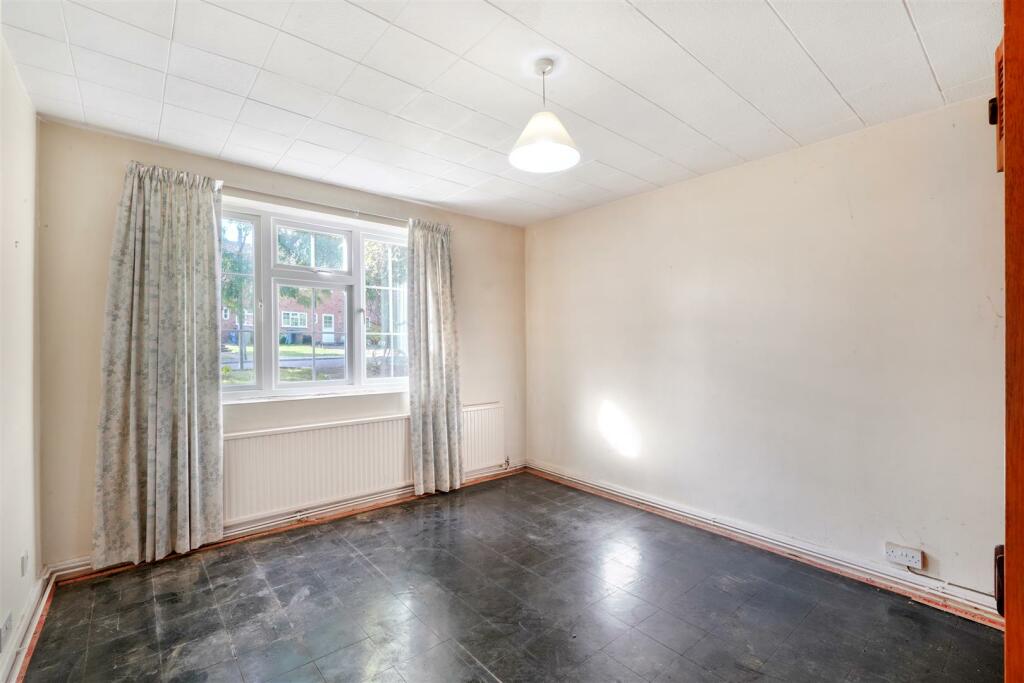 50 Elms Lane - UbBfRMApWI4MYfHjNbNl.jpg