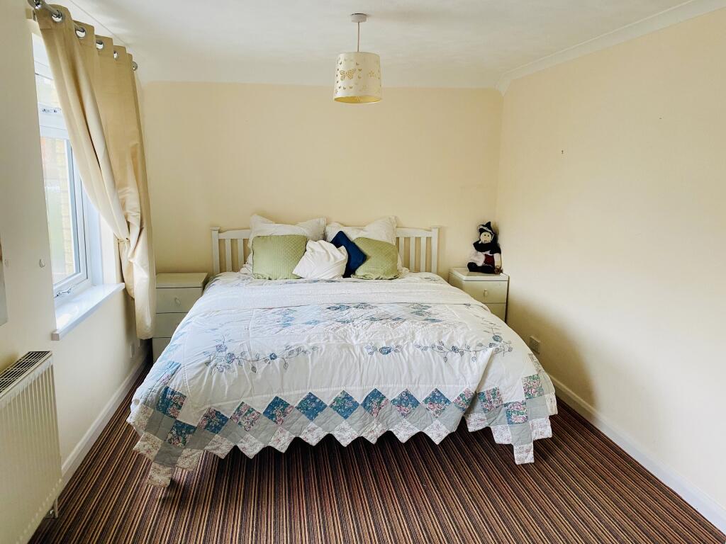bed 1 44 ave 