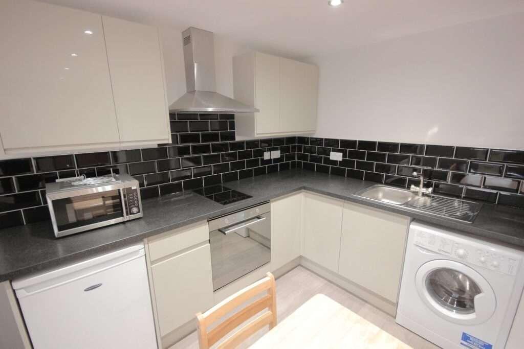 Flat_5_7_St_Peters_Close