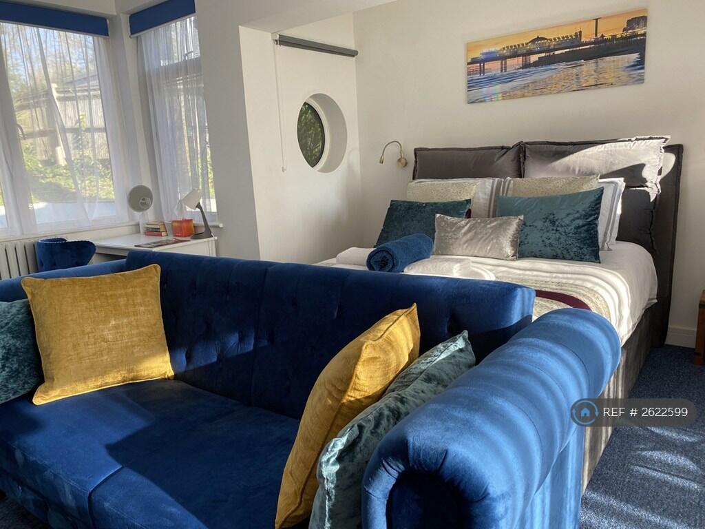 Bedroom Area 