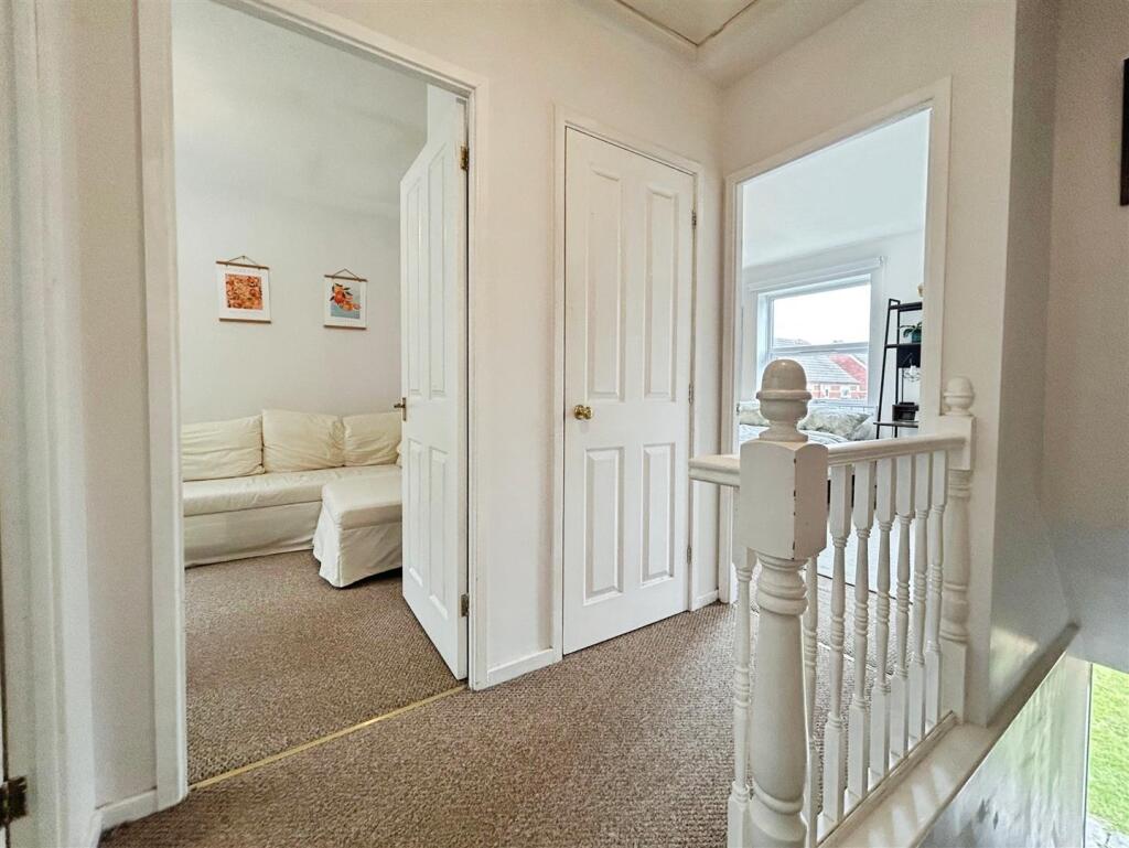 bda7ef65-E-484D-B72B-44C006A6949E-6880-000004D00F5