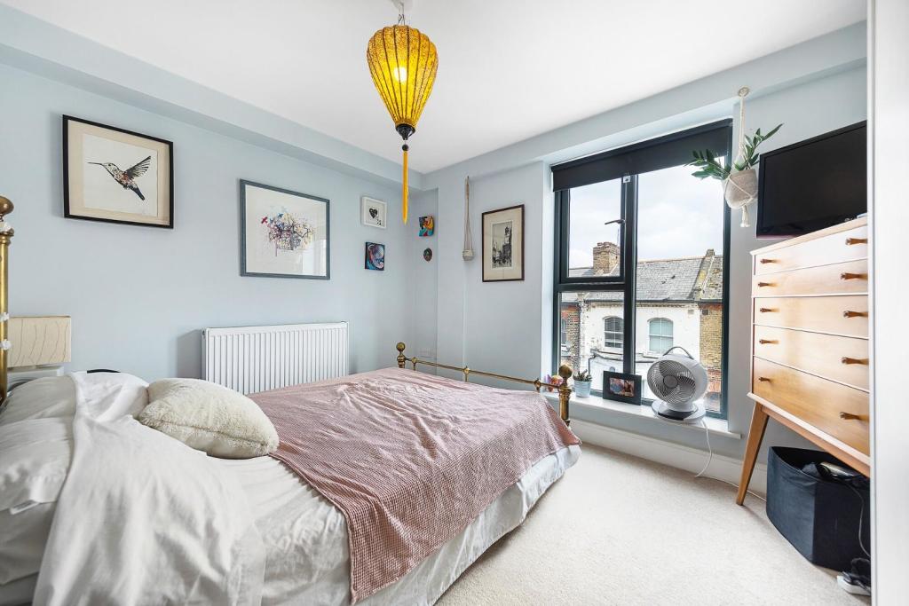 Principal Bedroom.jpg