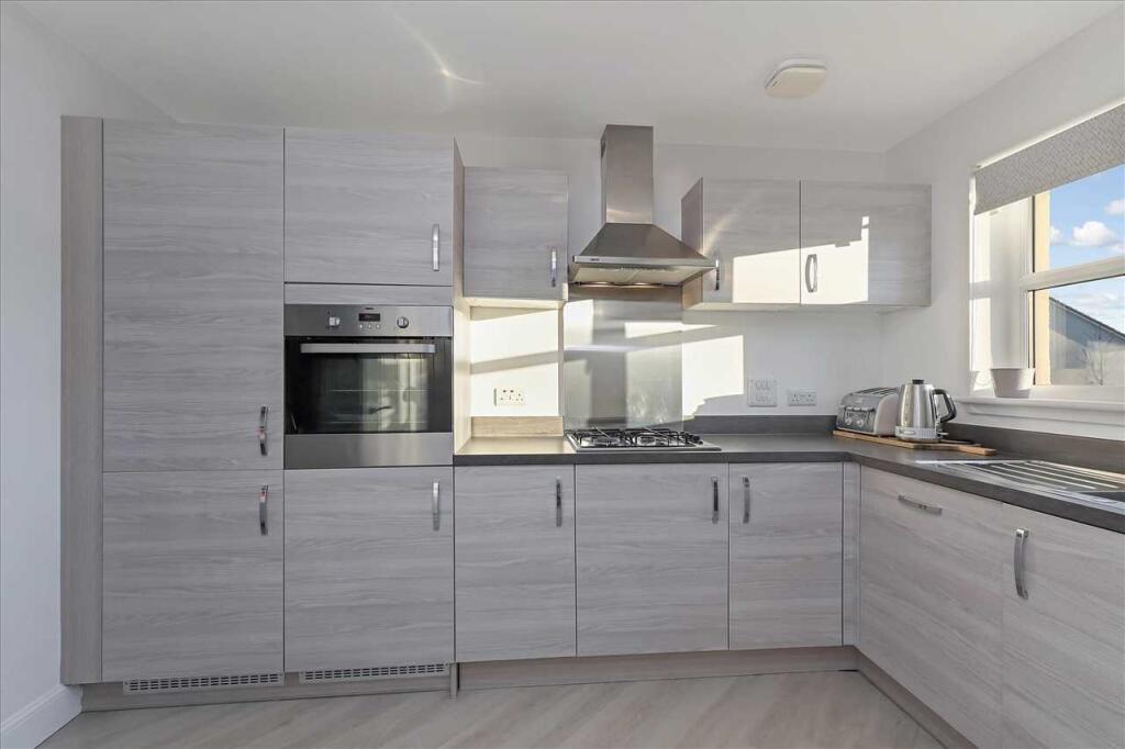 Breakfasting Kitchen