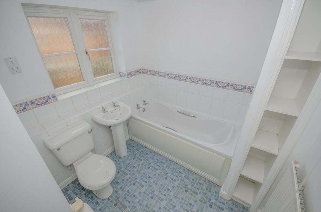 Bathroom.jpg