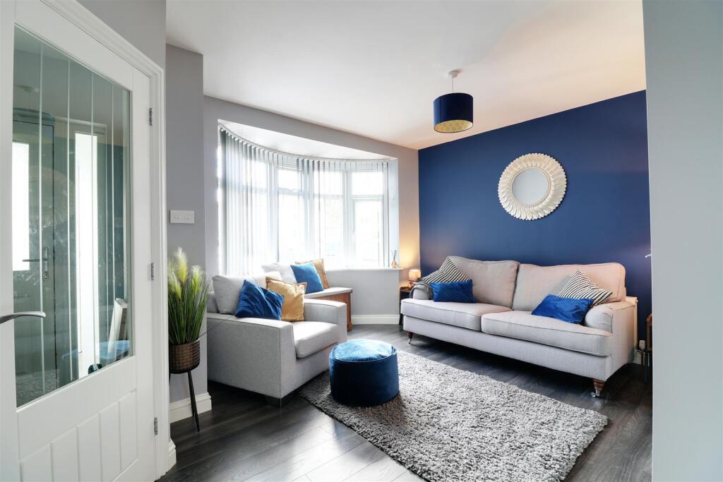 FRONT LOUNGE/SITTING ROOM measuring