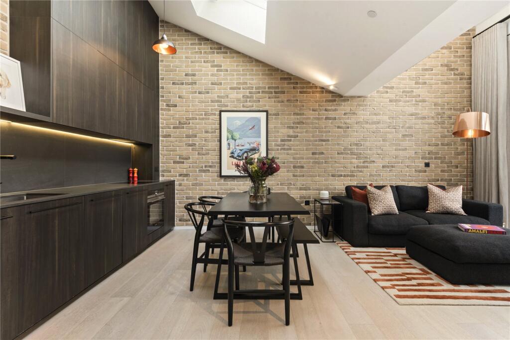 Kitchen/Reception