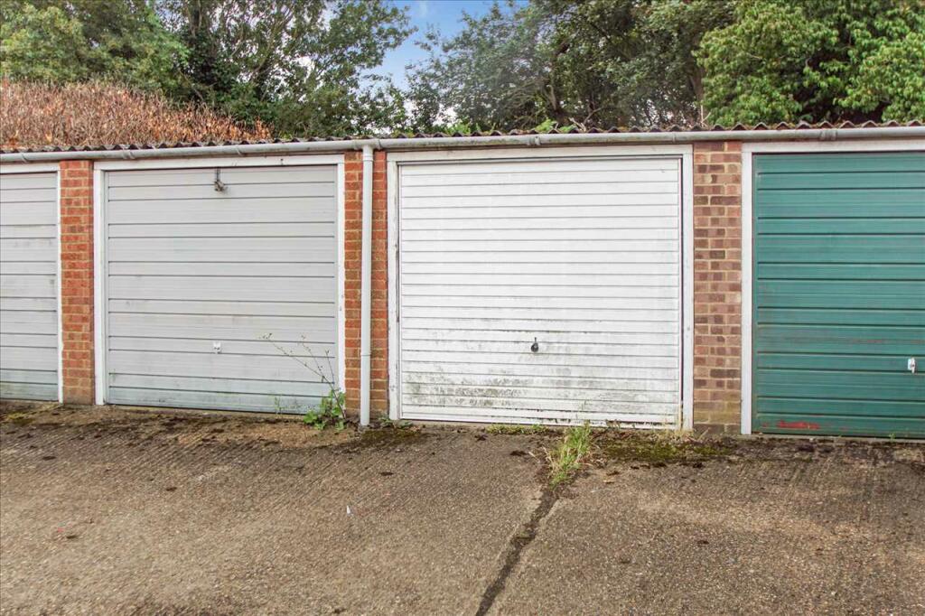 Garage &amp; Off