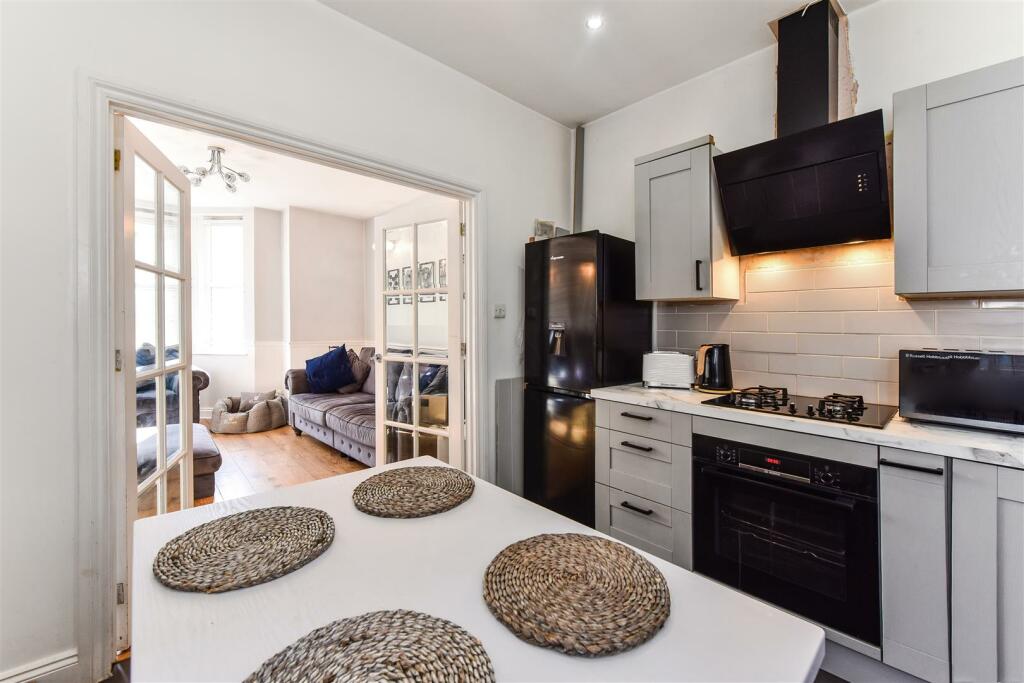 Kitchen / Diner