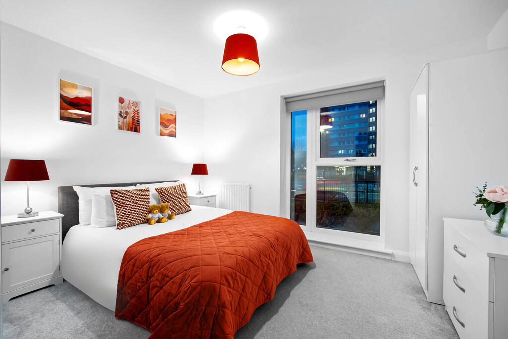 2024-12-01-Azura-...