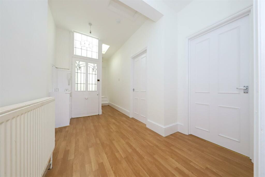 nicholas james brunswick rd hallway.jpg