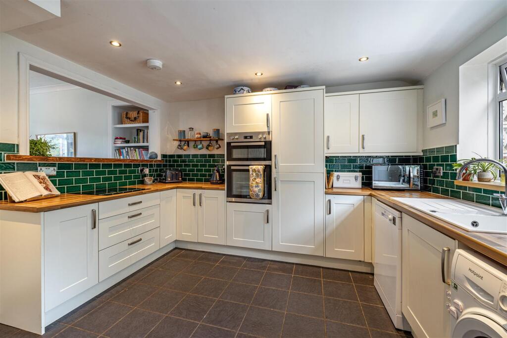 12 Elm Row Galashiels 17.JPG