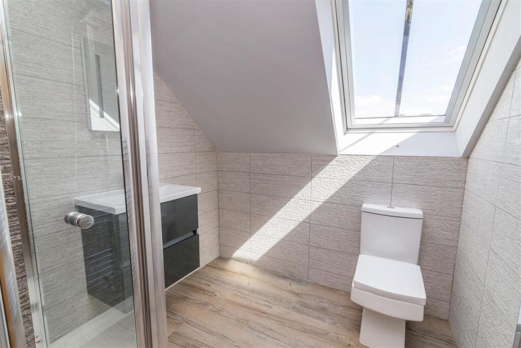 y9CexHW8tk2U4LKuactq0A (1).jpg