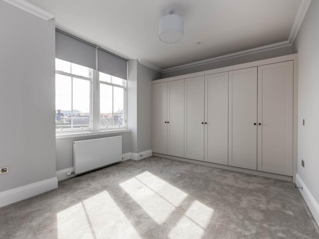 65260_MelvilleCres00